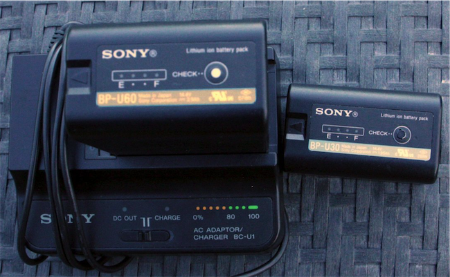 Ensemble de tournage Sony FS5 (4K) avec nombreux accessoires