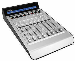 Mackie Control Universal XT Pro